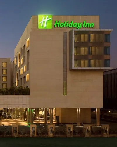 Escorts Near Holiday Inn Hotel New Delhi