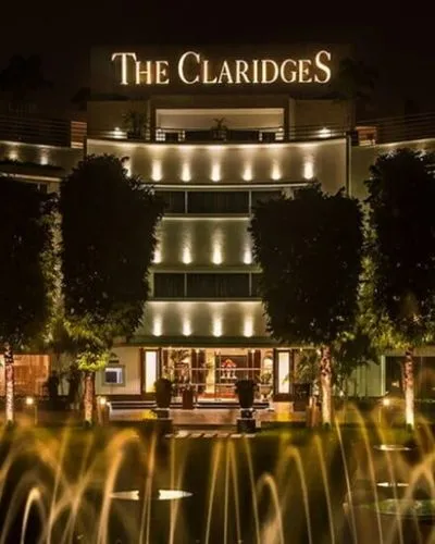 Escorts Near The Claridges Hotel New Delhi