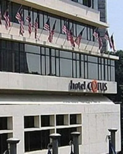 Escorts Near The Corus Hotel New Delhi