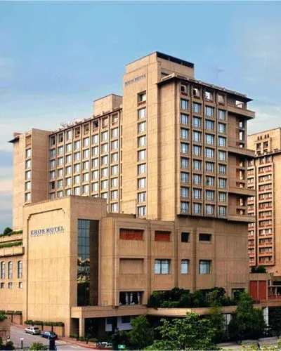 Escorts Near The Eros Hotel New Delhi