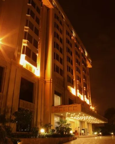 Escorts Near The Metropolitan Hotel And Spa New Delhi
