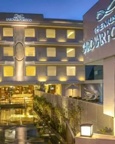 Escorts Near The Muse Sarovar Portico Hotel New Delhi
